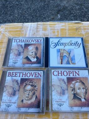 Simplicity Blue and White Classical CD Set - Beethoven, Tchaikovsky, Chopin